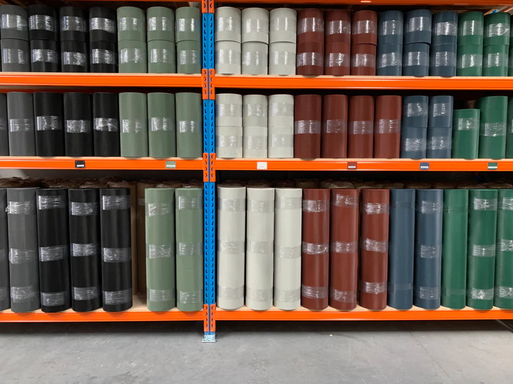 Gutter-Guard-On-Shelves3_999x749